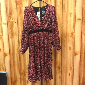 Little Mistress Black Pink Floral Dress Pleated skirt and sleeves